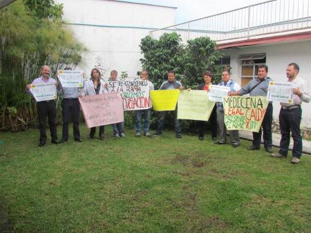 FUNCIONARIOS CALDAS APOYAN LA NIVELACION