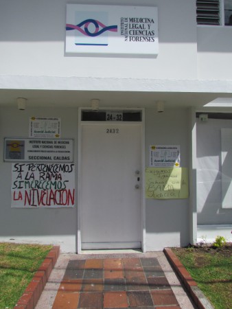 CALDAS EMPAPELADA
